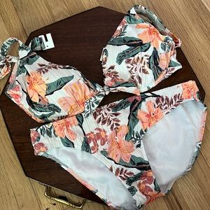 Roxy top and bottom